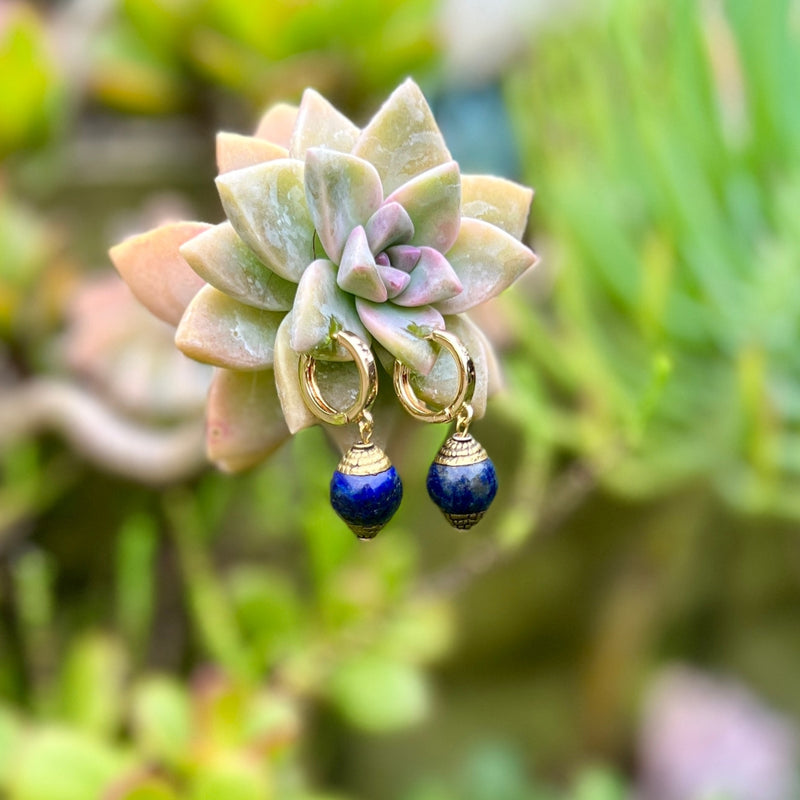 At the heart of the "Himalaya Harmony Earrings"  is a piece of Lapis Lazuli gemstone. Lapis Lazuli is a symbol of truth, as it brought you to see yourself for what you really are, and at the same time helps you to accept those parts of yourself that you may see as undesirable. 