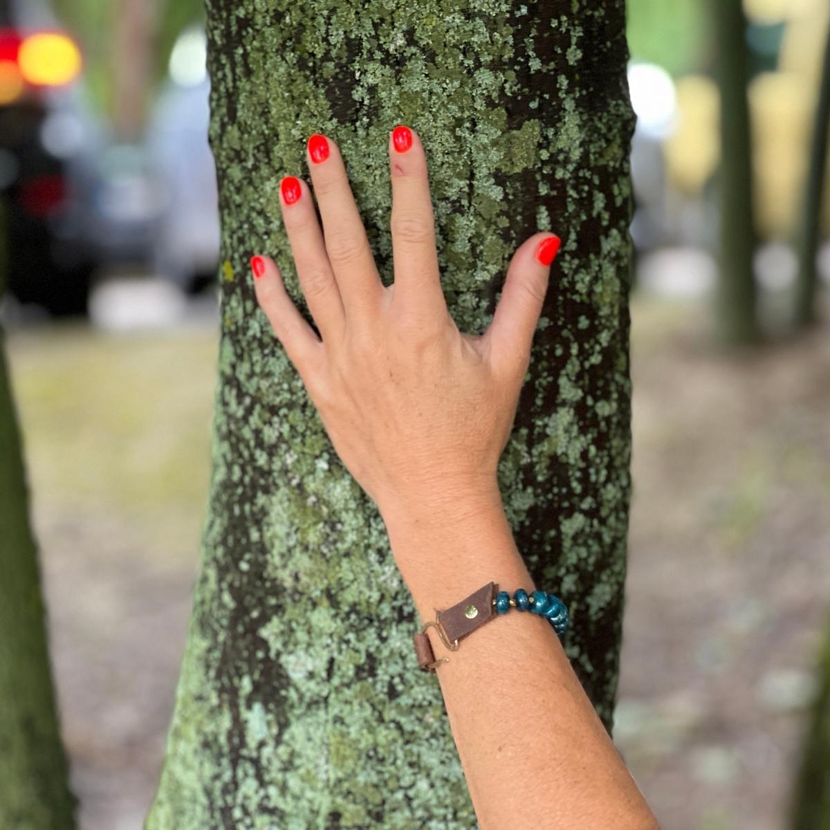 The "True Self Discovery: Apatite Confidence Bracelet" is more than an accessory; it's a reminder of your personal journey, your worth, and the confidence that blooms when you embrace your true essence. It carries the energy of self-discovery, self-confidence, and the beauty that radiates from authenticity.