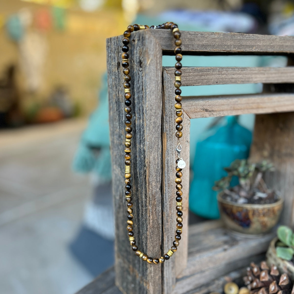 The "Leader of Courage" Tiger Eye Necklace invites you to embrace the leadership qualities of courage, wisdom, and determination. Wear it with pride as a reminder of your inner strength and the unwavering courage to face life's journey with resilience and grace.