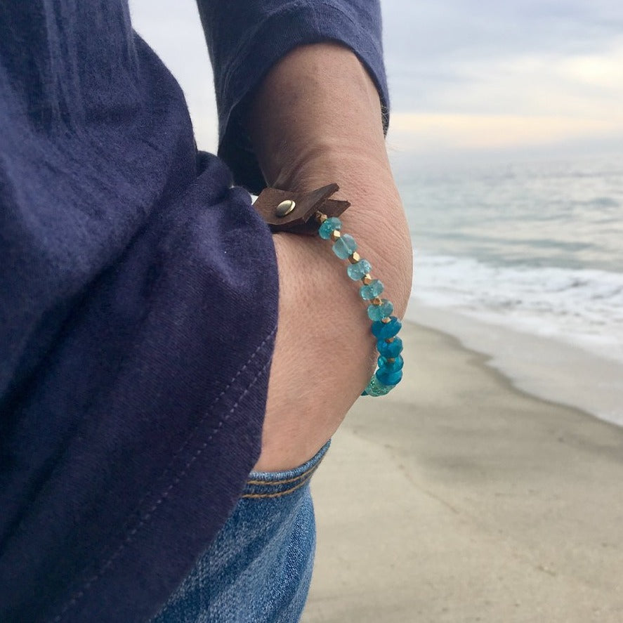 Serenity Apatite Bracelet to Fine-Tune Your Attunement with Humanity