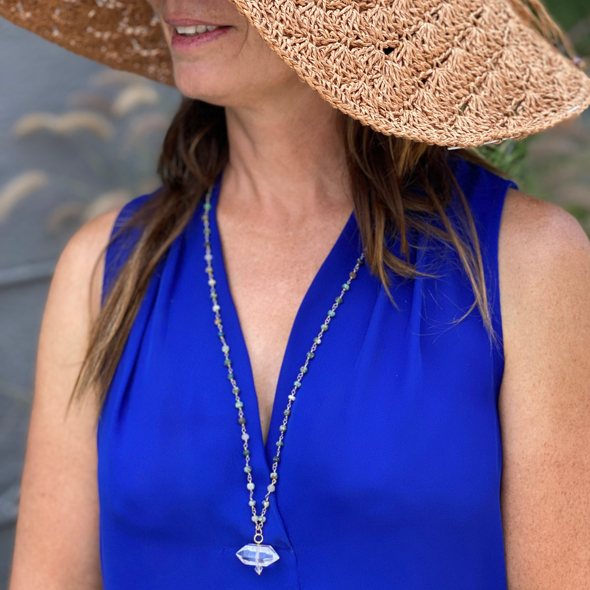 Best crystals for a Happy Life? You found it. Mother Earth Necklace with the Best Healing Crystals for Balanced Life and Happiness. Healing stones, crystals and semi-precious gemstones come from one unified source - Mother Earth. Crystal Energy Necklace.