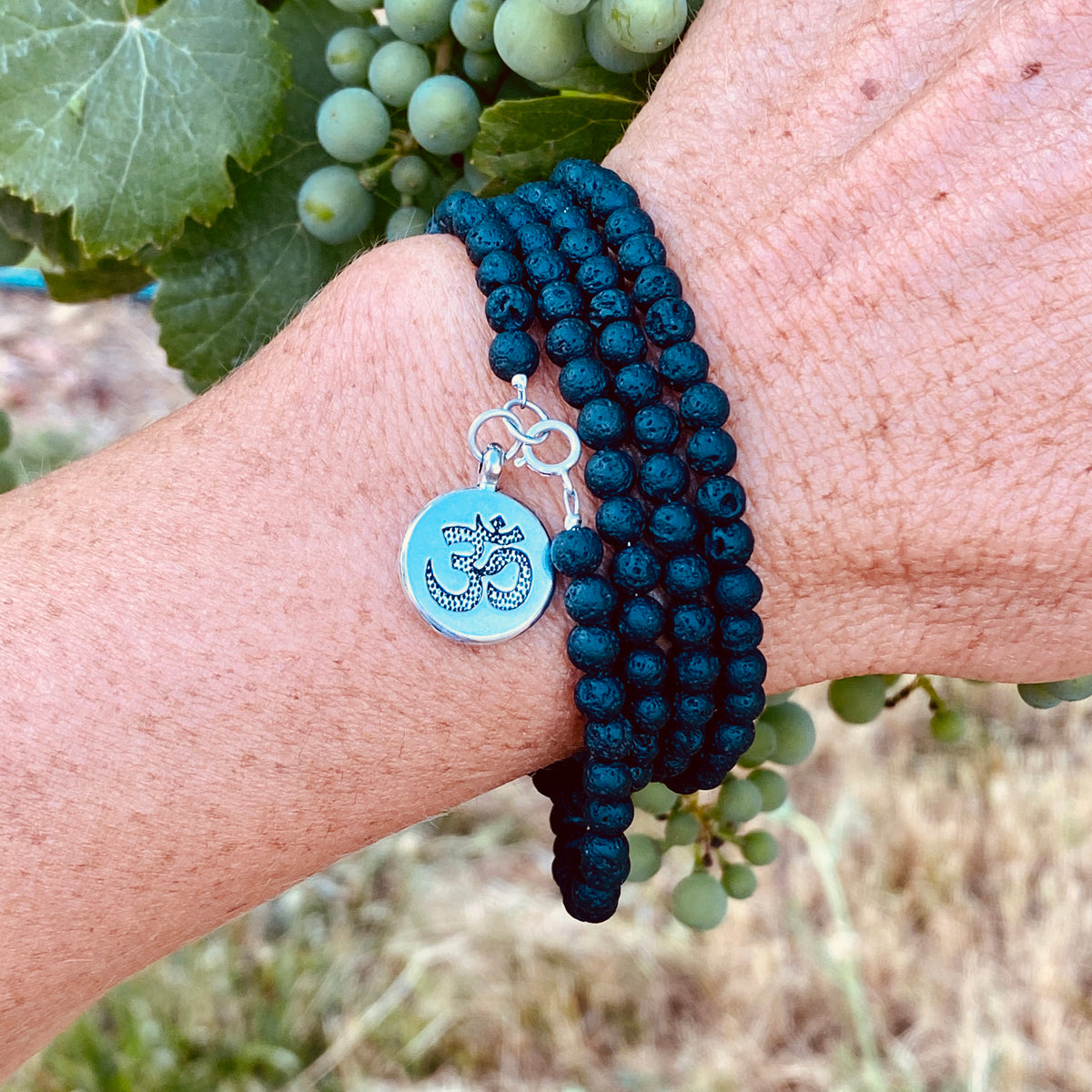 Gogh Jewelry Design