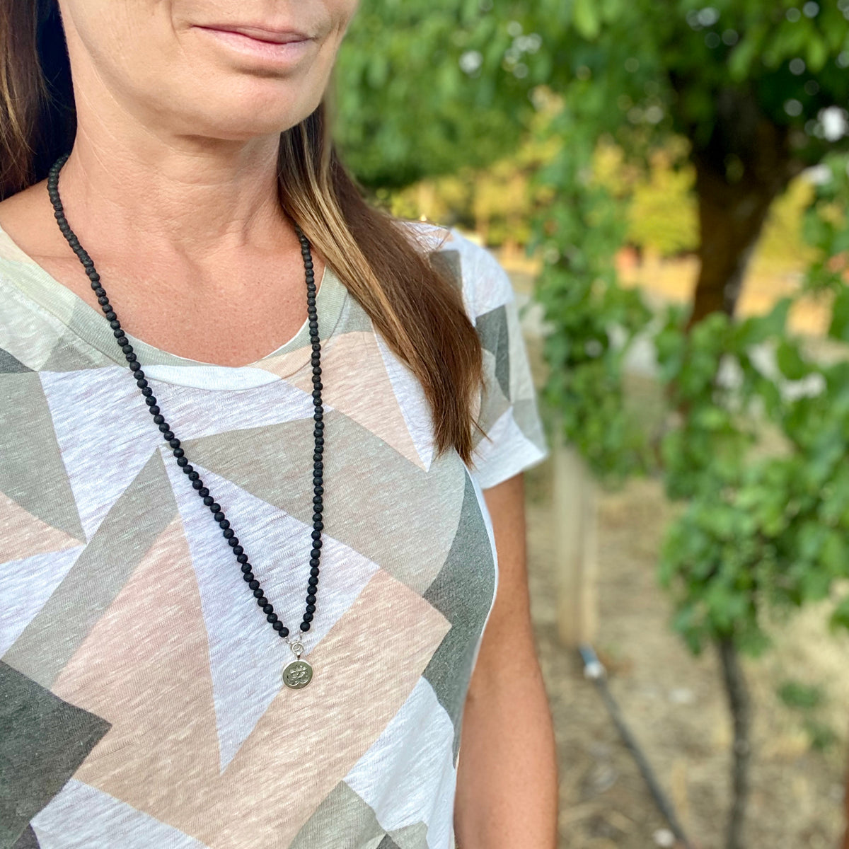 Gogh Jewelry Design