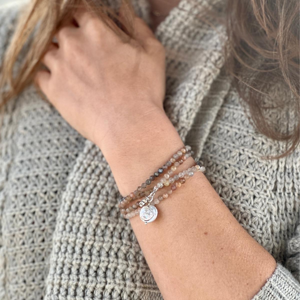The Devine Sun & Moon Wrap Bracelet with Moonstone and Sunstone. Using the lunar energy of the moon and Moonstone can yield incredible healing results, both physically and mentally. Sunstone helps you to clear away limitations and negative energies by replacing them with light and high vibrations.