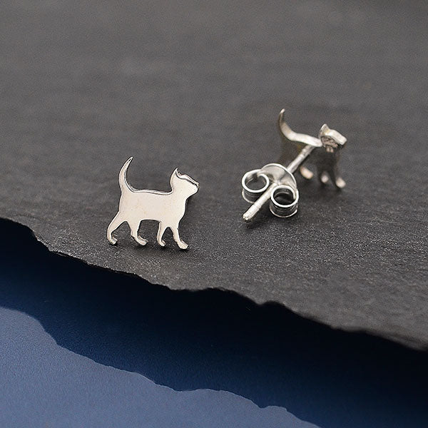 Purrfect Love Earrings: Reflecting Unconditional Cat Affection