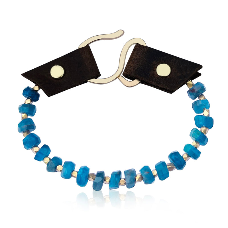 The "True Self Discovery: Apatite Confidence Bracelet" is more than an accessory; it's a reminder of your personal journey, your worth, and the confidence that blooms when you embrace your true essence. It carries the energy of self-discovery, self-confidence, and the beauty that radiates from authenticity.