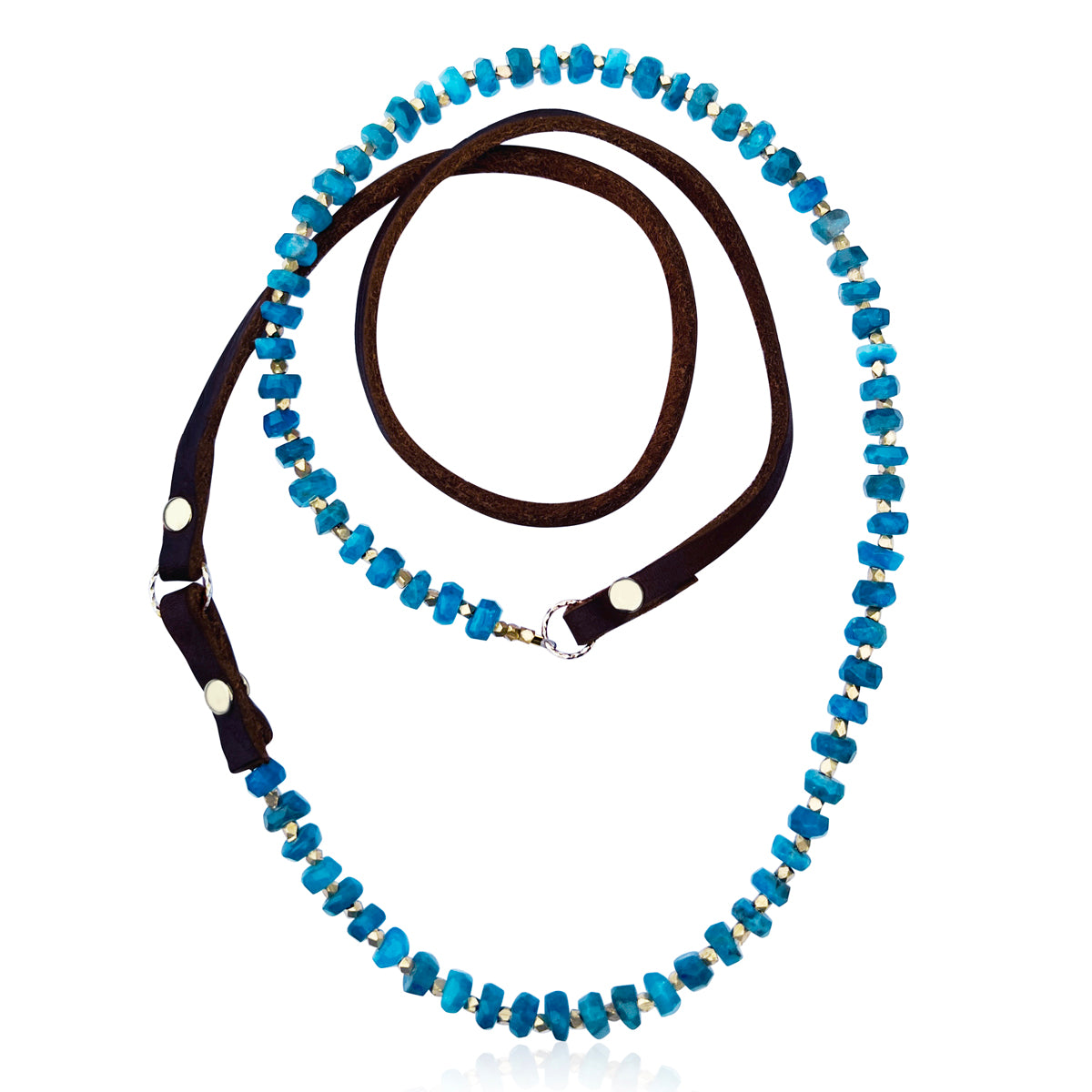 "True Self Discovery: Apatite Confidence Necklace" is a remarkable embodiment of personal growth and empowerment. 