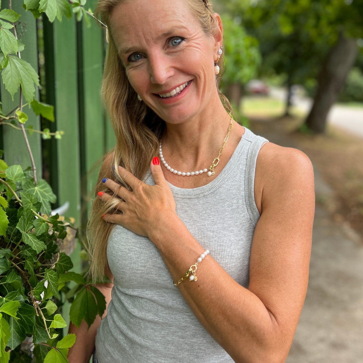 Gold paperclip chain necklace with white Indonesian pearls — Modern Heirloom Collection by Gogh Jewelry Design