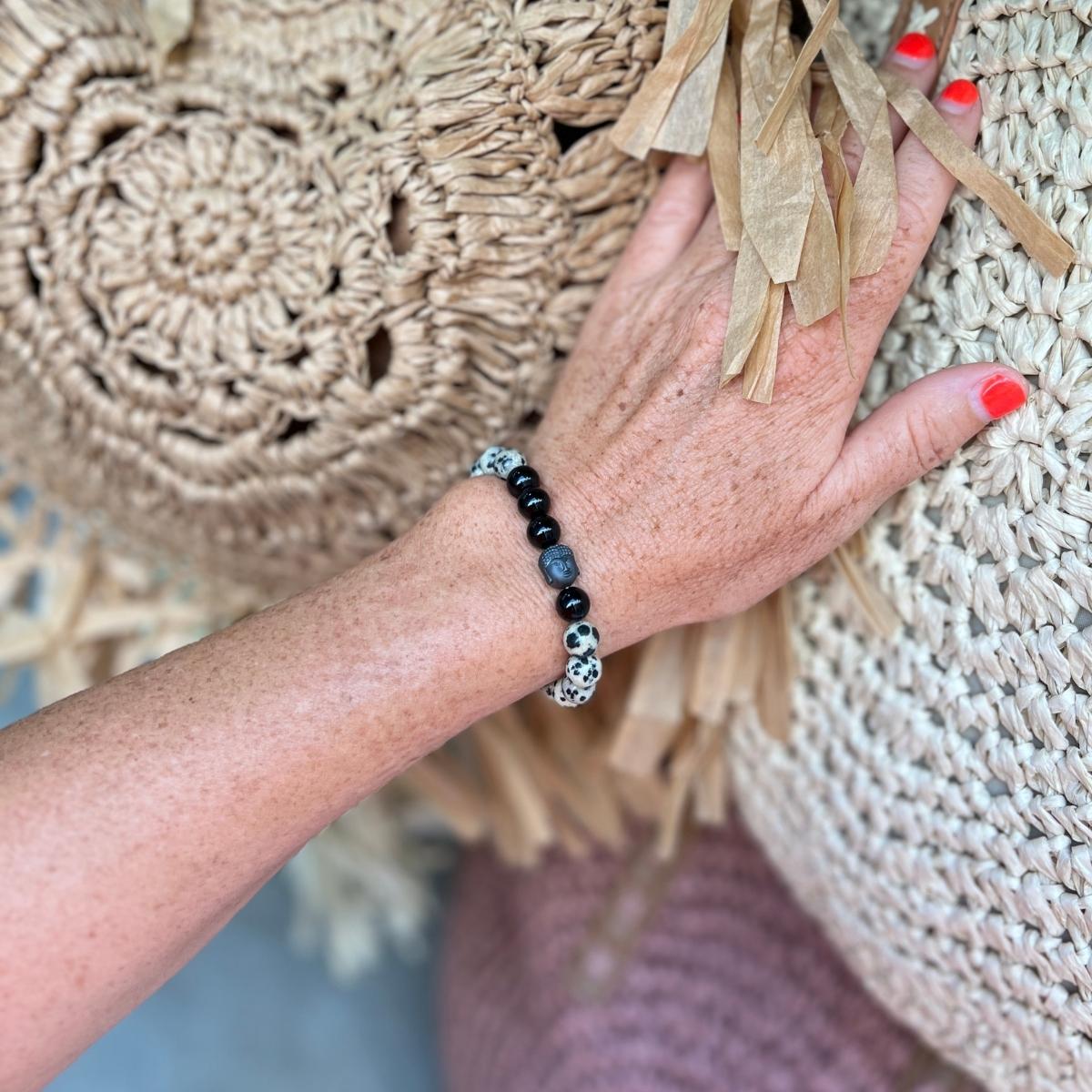 The Mindful Transitions Bracelet is a delightful and meaningful piece of jewelry that's all about helping you gracefully navigate life's ups and downs. 