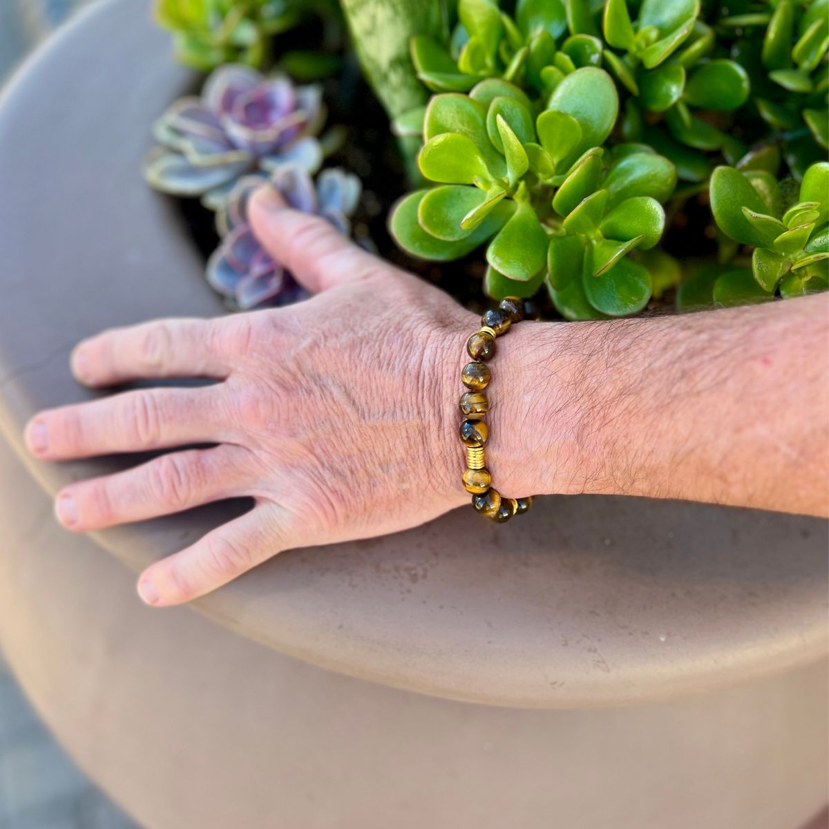 The "Leader of Courage" name encapsulates the essence of this bracelet, inviting you to embrace the leadership qualities of courage, wisdom, and determination. Wear it with pride as a reminder of your inner strength and the unwavering courage to face life's journey with resilience and grace.