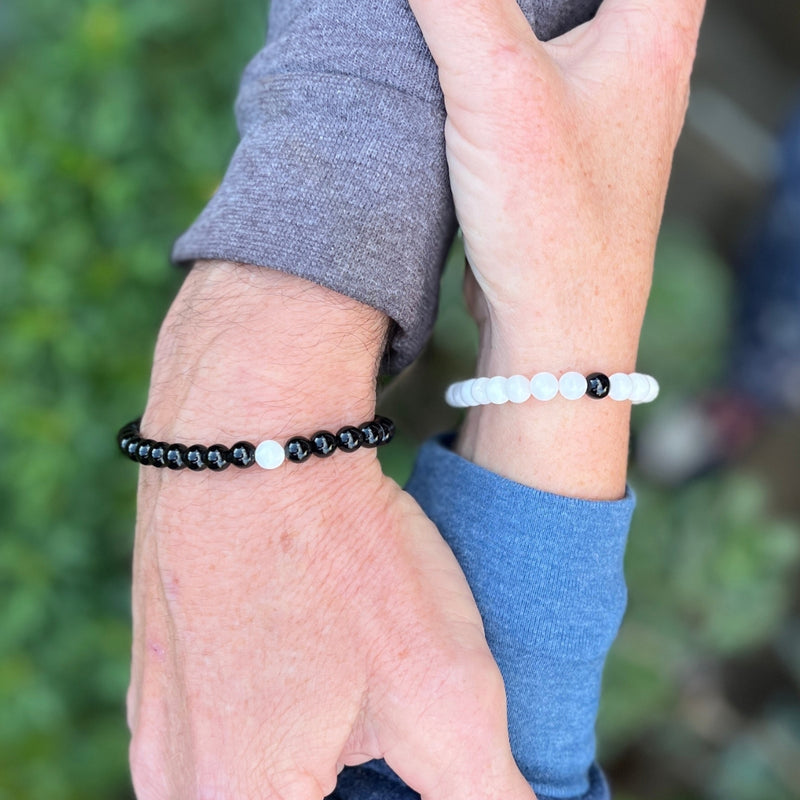 This healing gemstone bracelet pair will have you two lovestruck in a grounded Earthy way.  Spoil yourself and your love with these TWOgether Bracelets! Onyx and Moonstone Bracelet Pair 🖤 🤍 for those couples who prefer less bling and more mindfulness in their lives.