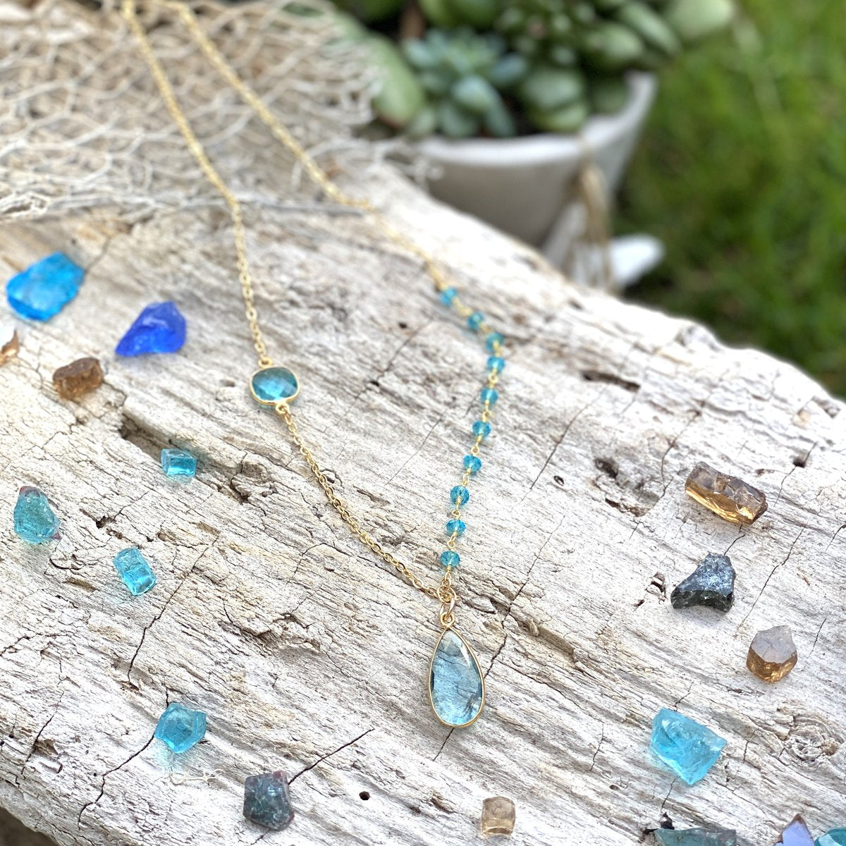 Aquamarine Lariat Necklace | Two Be Wed Jewelry