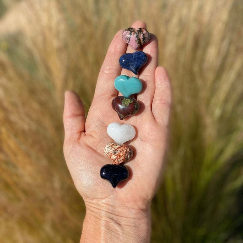 Unique and genuine heart shaped gemstones. Set of 7 chakra stones, Metaphysical Crystals that help you connect with your chakras.