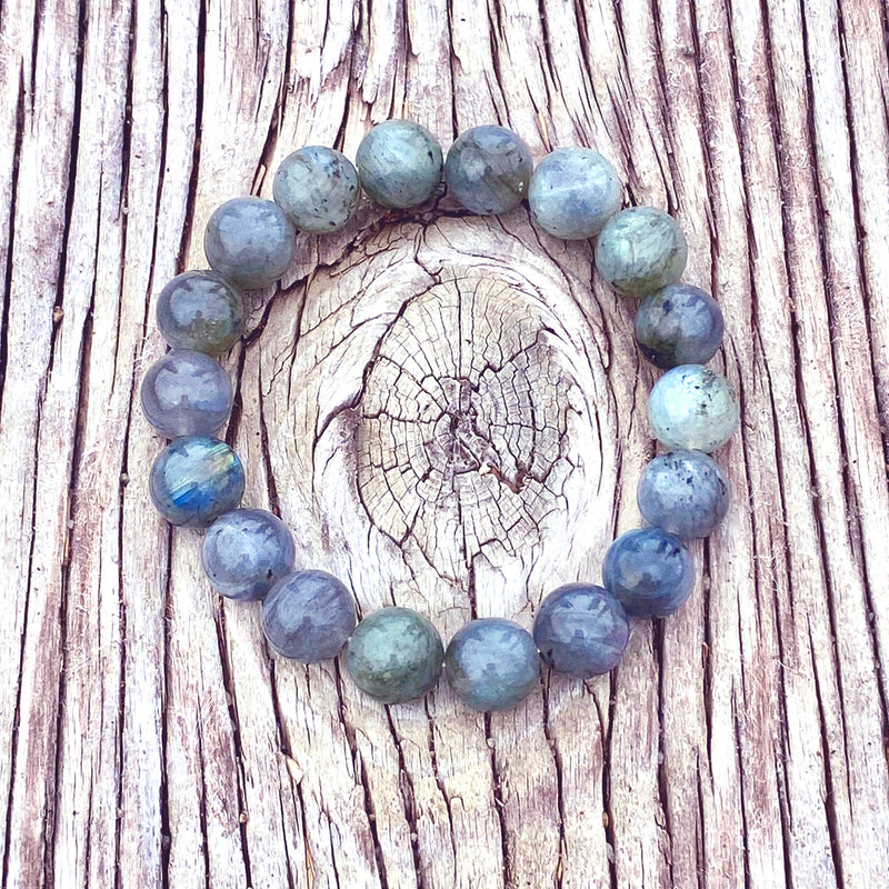 Labradorite Bracelet for Strengthening Intuition and Bringing a Positive Change in Your Life