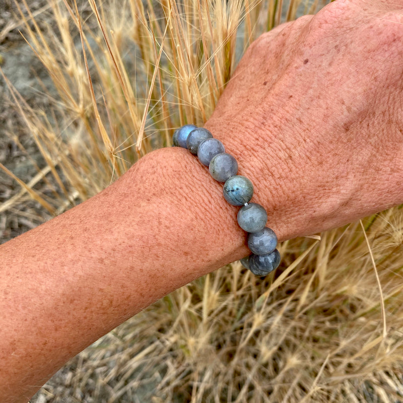 Labradorite Bracelet for Strengthening Intuition and Bringing a Positive Change in Your Life