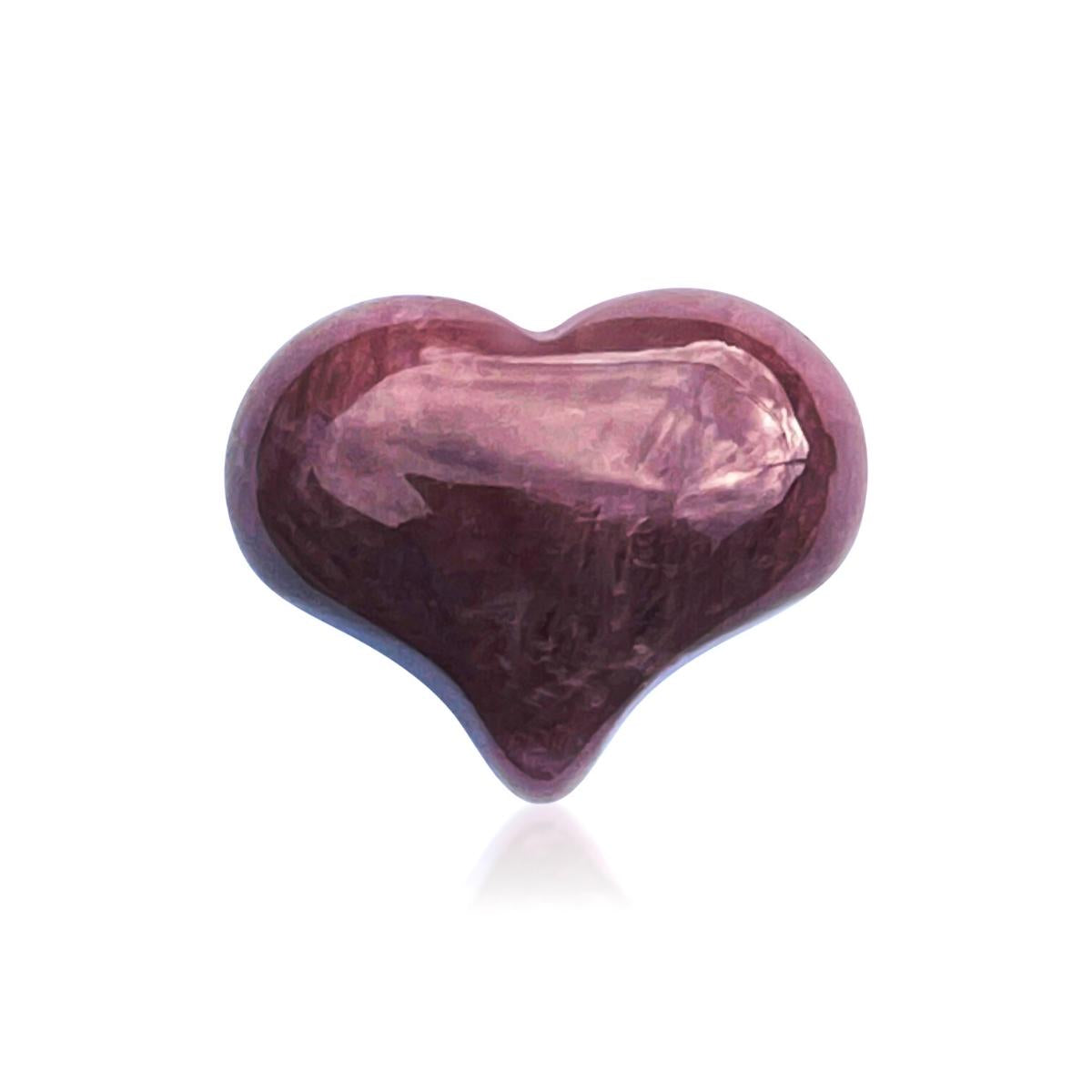 Strawberry Quartz Heart Shaped Healing Gemstone for Joy. Strawberry Quartz is primarily a Stone of Joy. Strawberry Quartz enables us to see the happy, beautiful and pleasant aspects of Life. It increases optimism and positive thinking. 